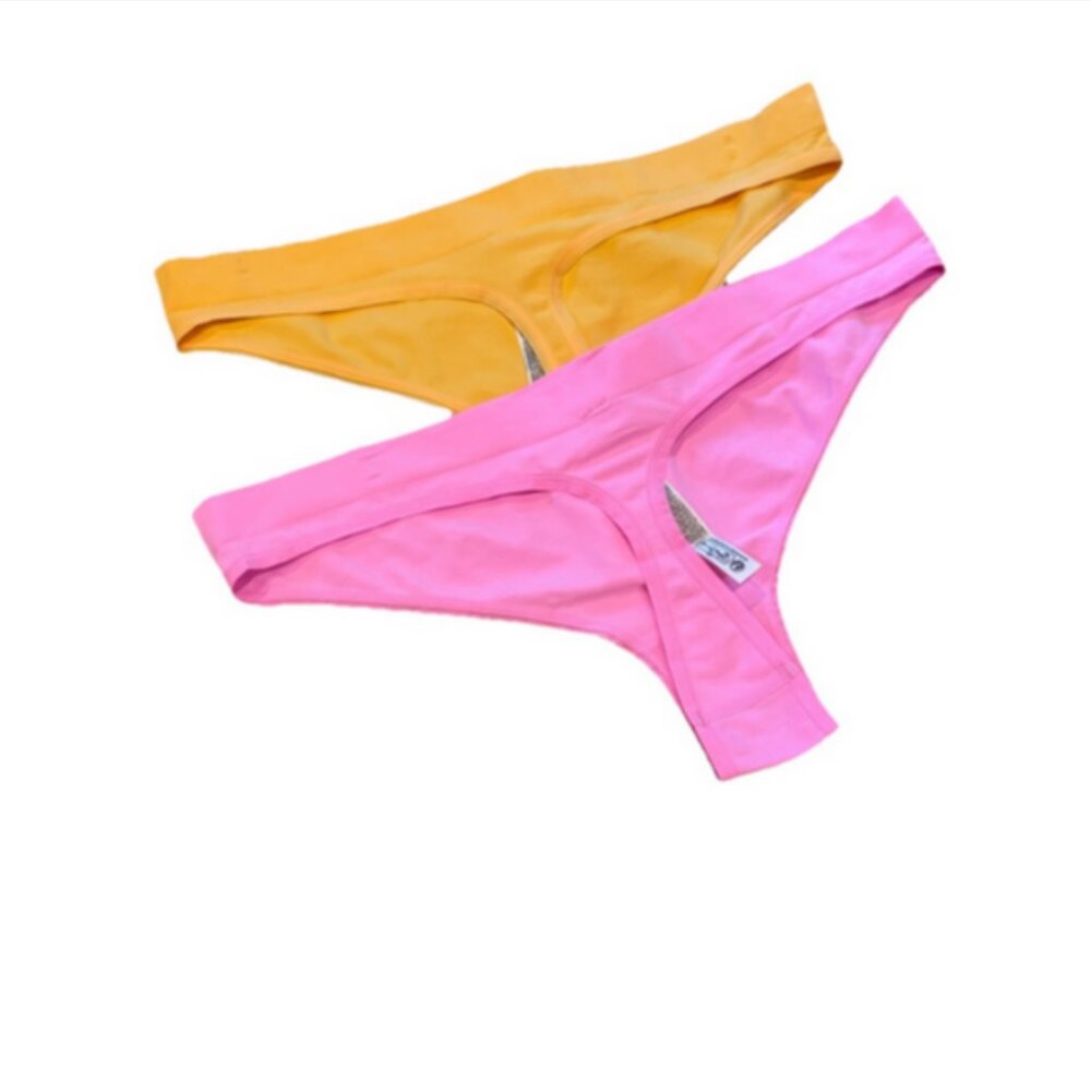 NWOT 2 Pair Free People Ultimately Soft Thongs